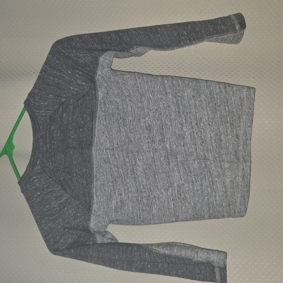 Baby GAP Charcoal and Light Gray Long Sleeve Tee - Picture 5 of 6